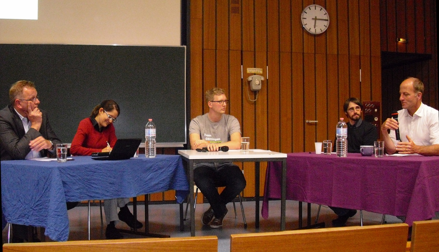 Panel discussion with Dr. Strittmatter, Dr. Deplazes-Zemp, Erik Schliep, Mr. Karberg, and Prof. Bölker (from left to right)